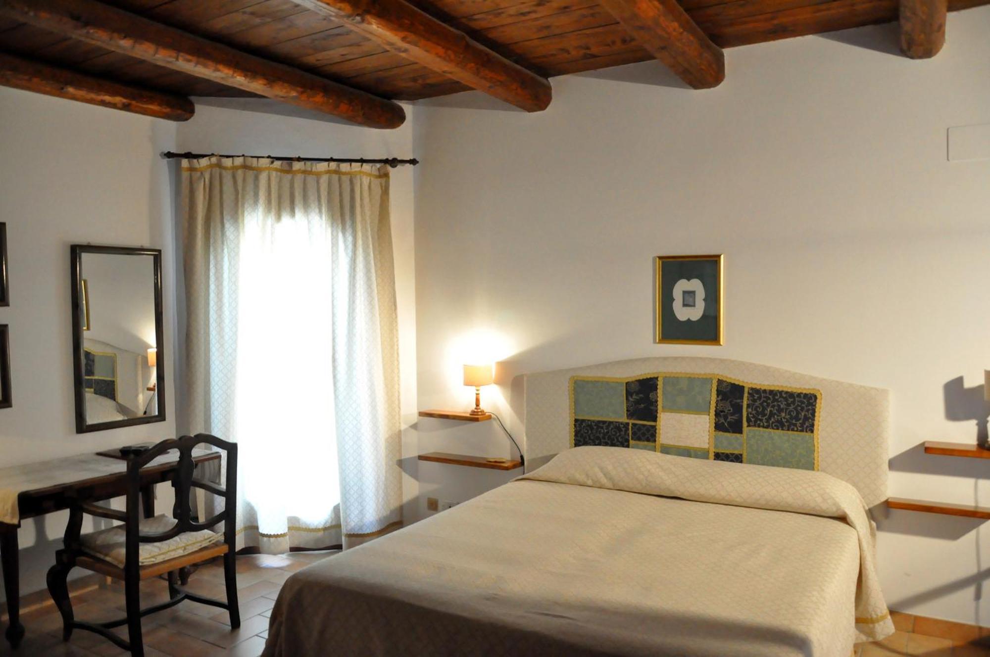 Villa Agriturismo La Campana Montefiore dellʼAso Zimmer foto